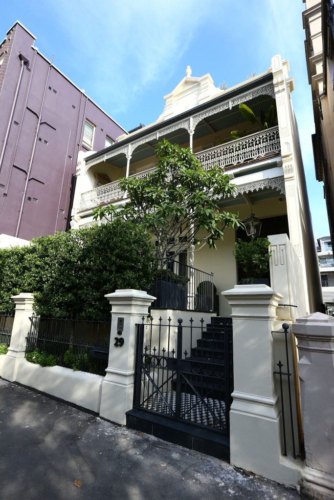 Challis Avenue, Potts Point