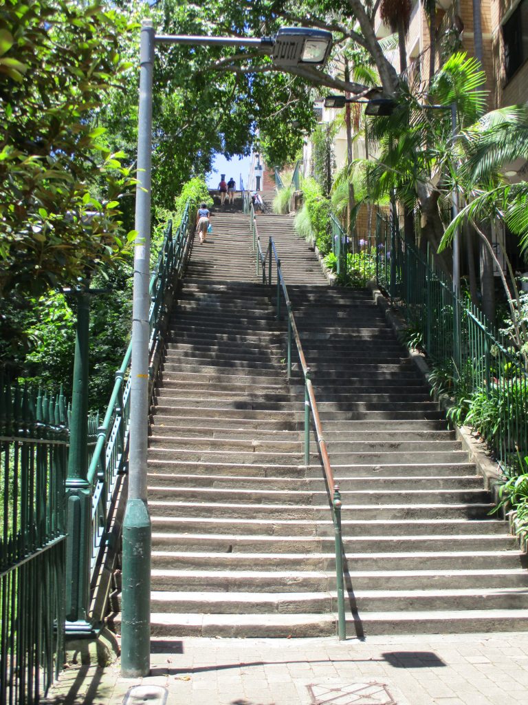 POTTS POINT RUSSIAN ESPIONAGE IN CAHORS AND ON MACELHONE STEPS